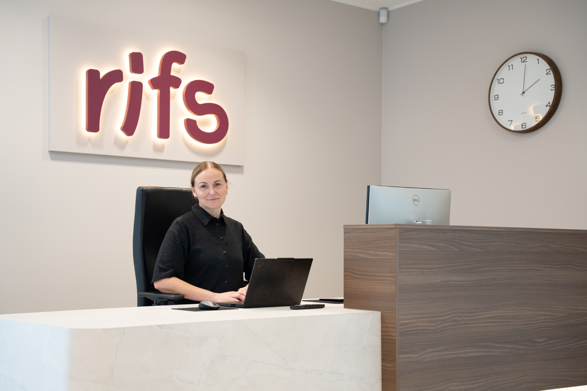 RIFS reģistratūra ar administratori